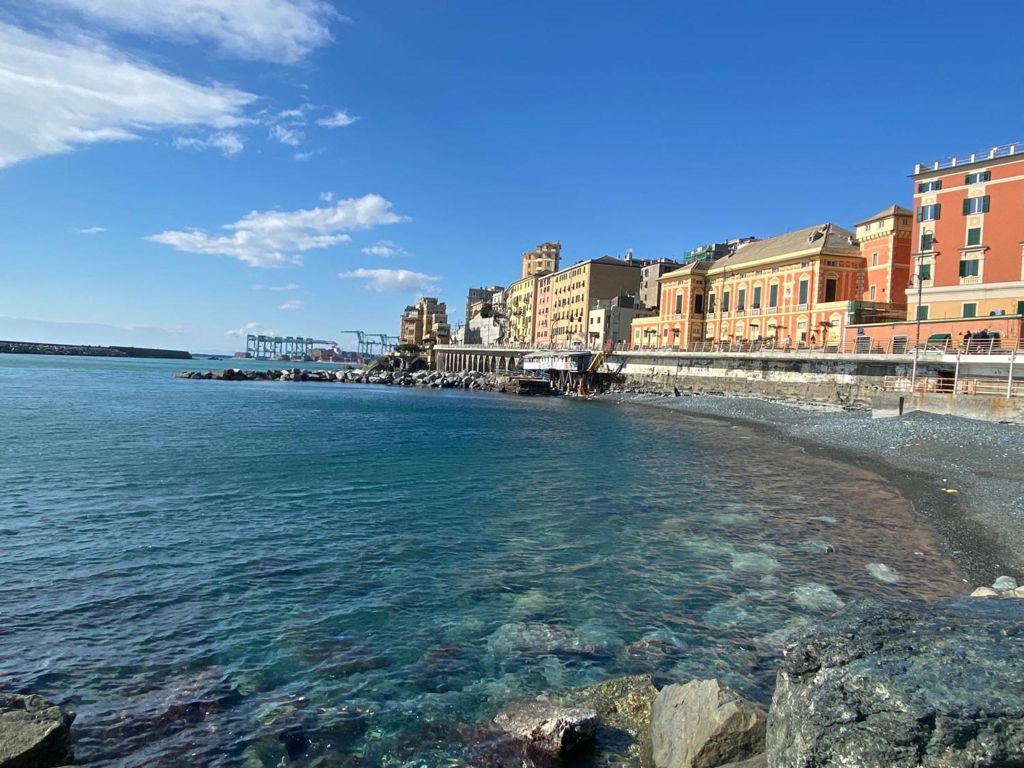La Casa Di Dory In Primopiano Lejlighed Genova Eksteriør billede