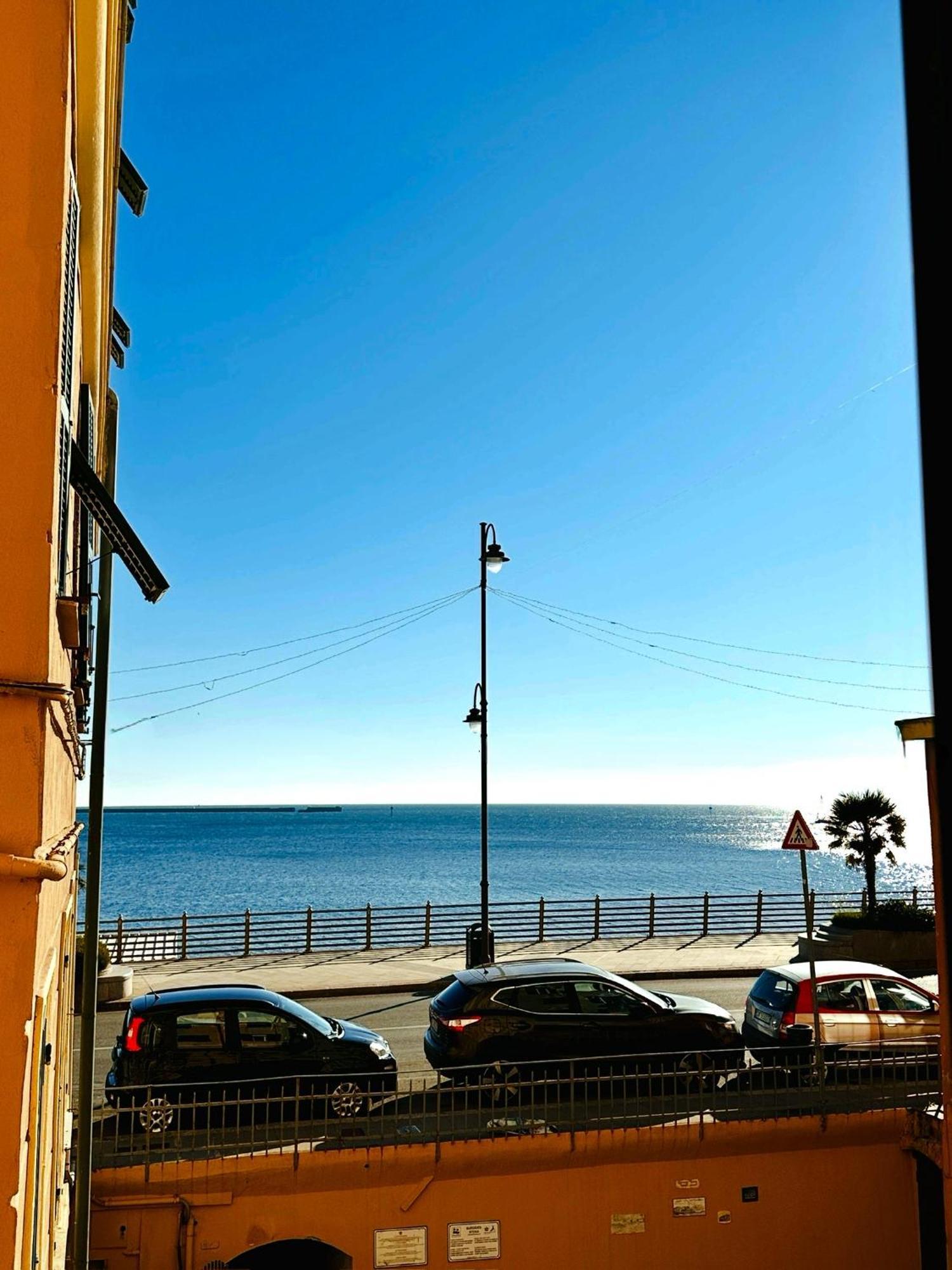 La Casa Di Dory In Primopiano Lejlighed Genova Eksteriør billede